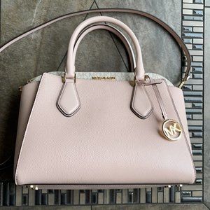 michael kors vanilla handbolsa